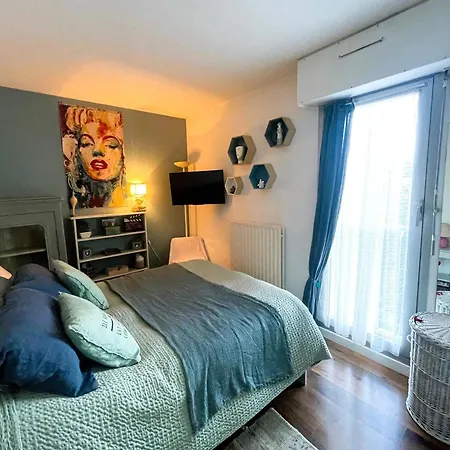 Centre - T2 Confortable Avec Balcon Et Parking Prive - Fr-1-420-156 Daire Arcachon