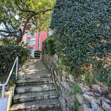 Apartment Centre - T2 Confortable Avec Balcon Et Parking Prive - Fr-1-420-156 Arcachon