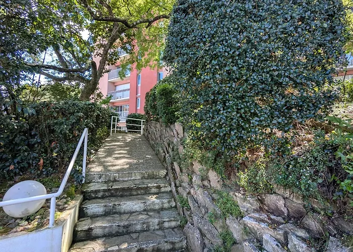 Apartment Centre - T2 Confortable Avec Balcon Et Parking Prive - Fr-1-420-156 Arcachon