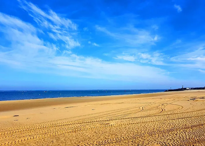 Lejlighed Centre - T2 Confortable Avec Balcon Et Parking Prive - Fr-1-420-156 Arcachon